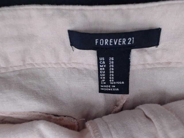 Short Forever 21 de cintura baixa – photo 3